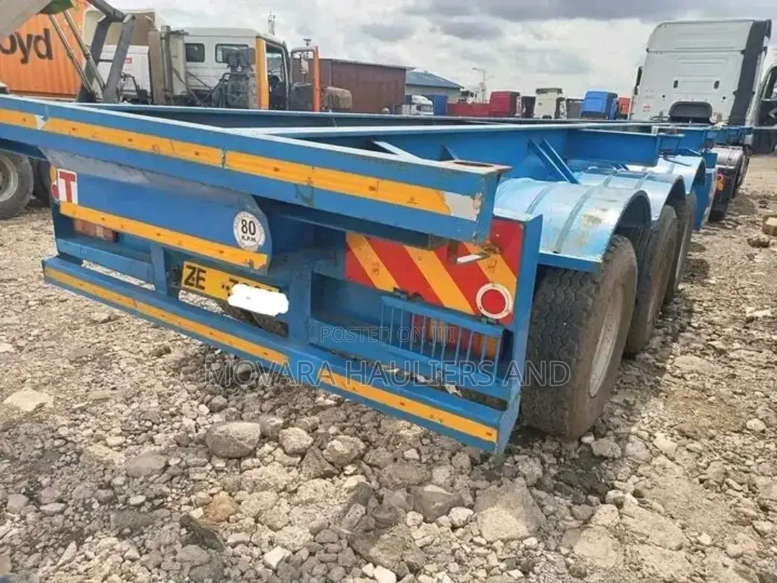 Flatbed Trailers Accessible for Jobs