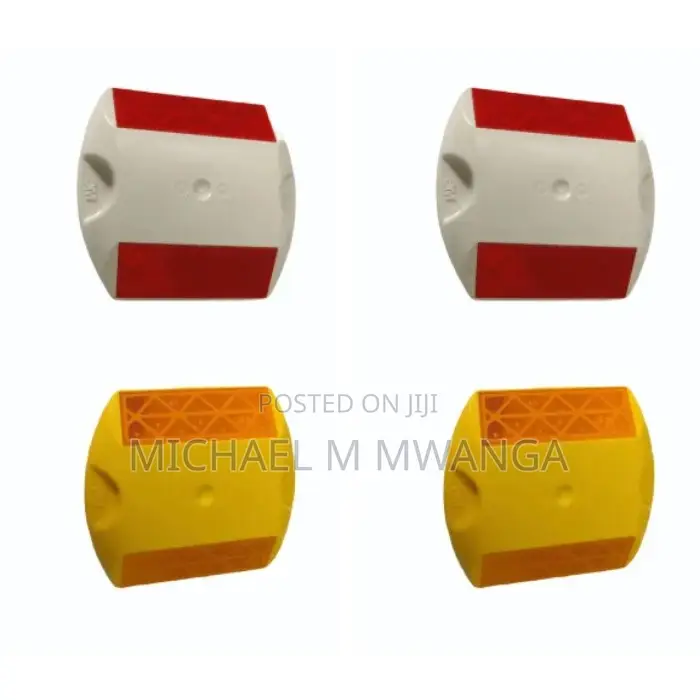 Prismatic 3m Cut Eye Road Stud