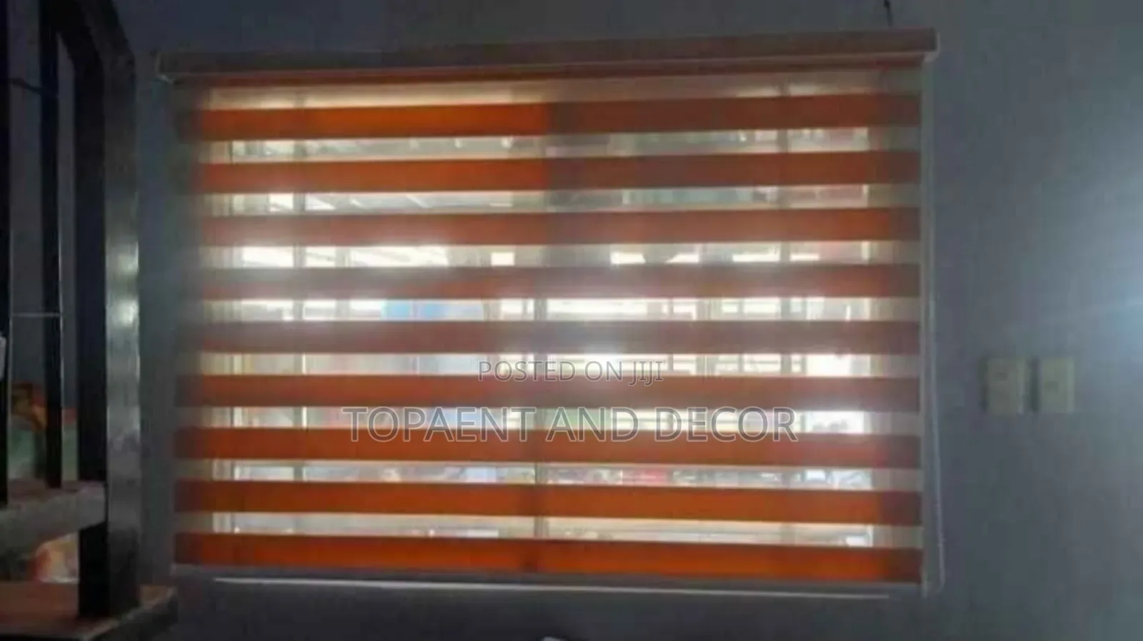 Custom Made Horizontal Window Blinds for Any Size and Style