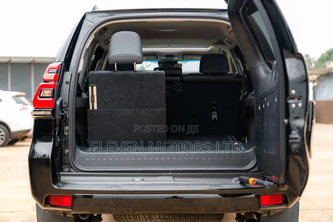 Toyota Land Cruiser Prado 2.7 2018 Black