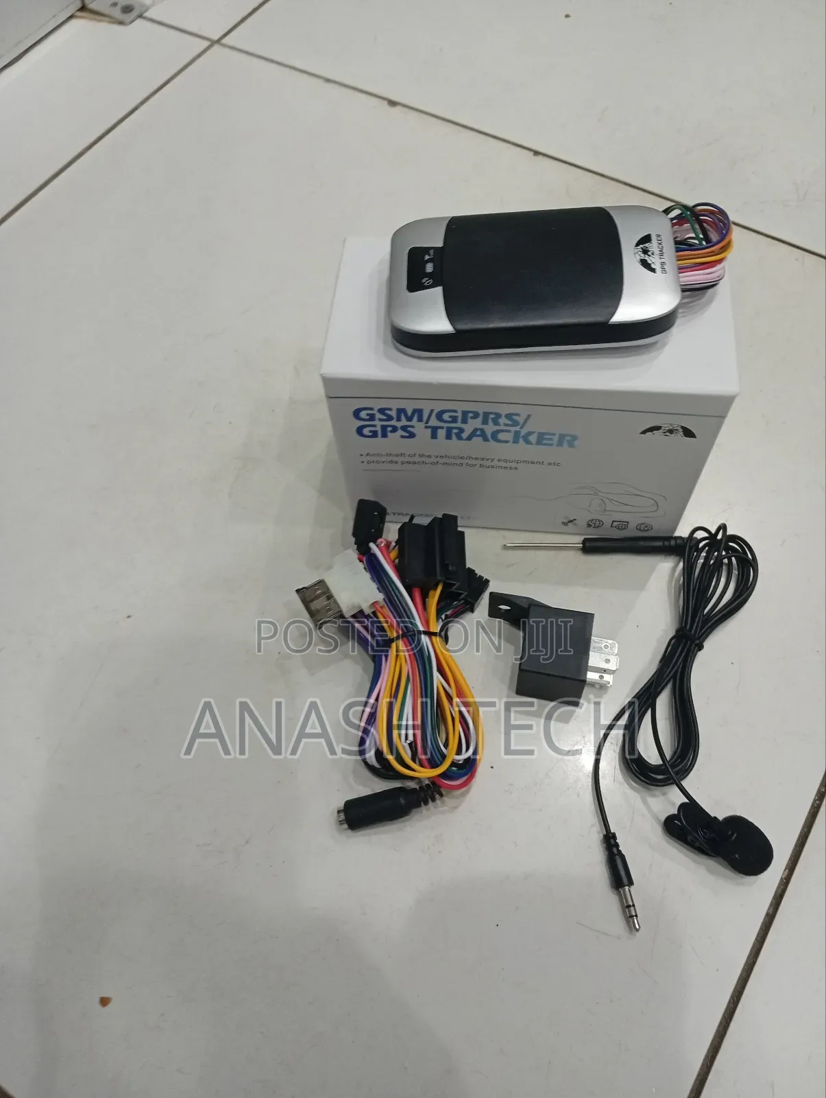 Easy Installation Tk303 GPRS GPS GSM Car Tracker Tracking Device