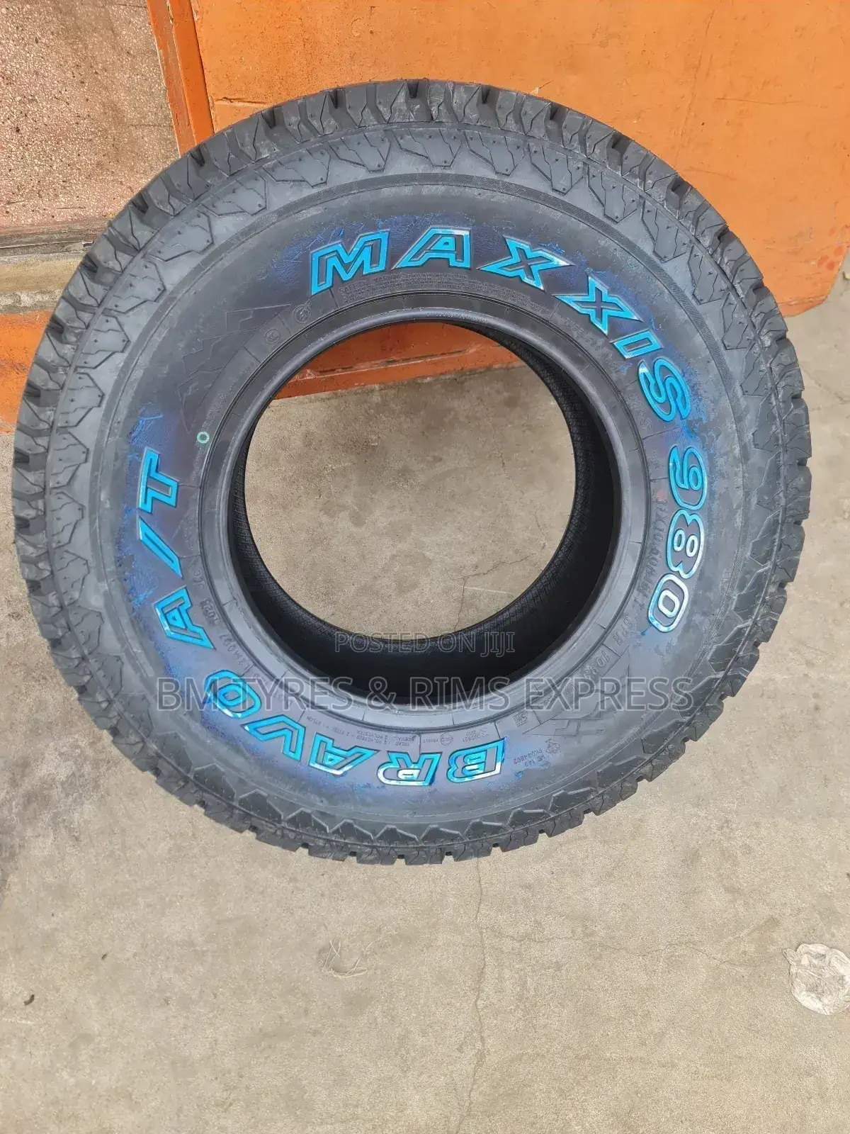 31x10.50r15 Maxxis Tyres (All Terrrain) at 980.Thailand.