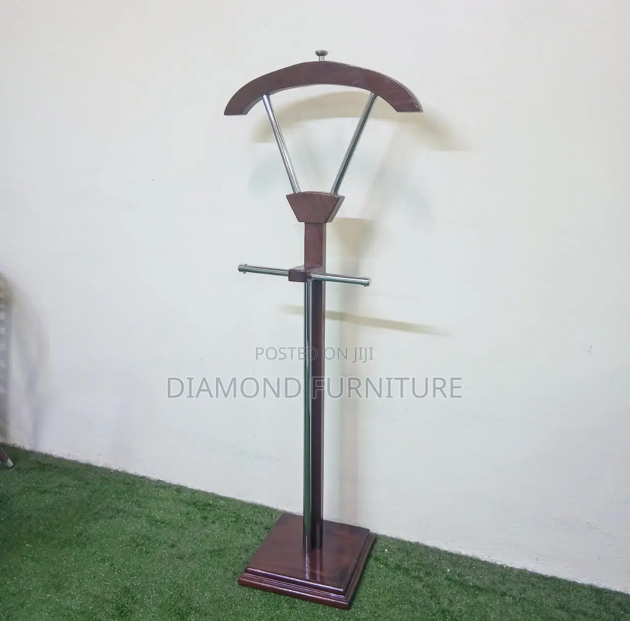 Office Furniture; Executive Coat Hanger for Office