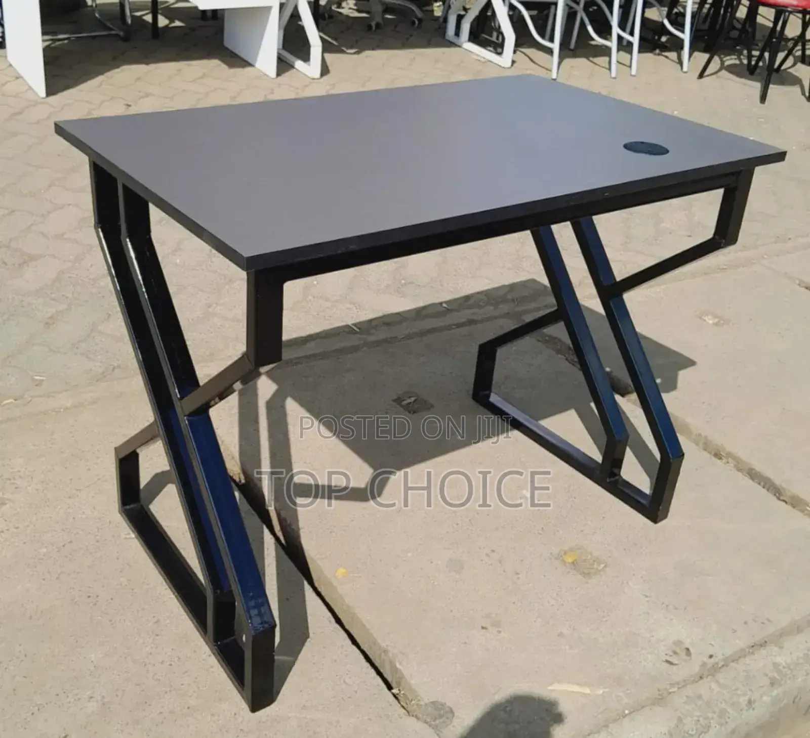 Modern Office Desk.