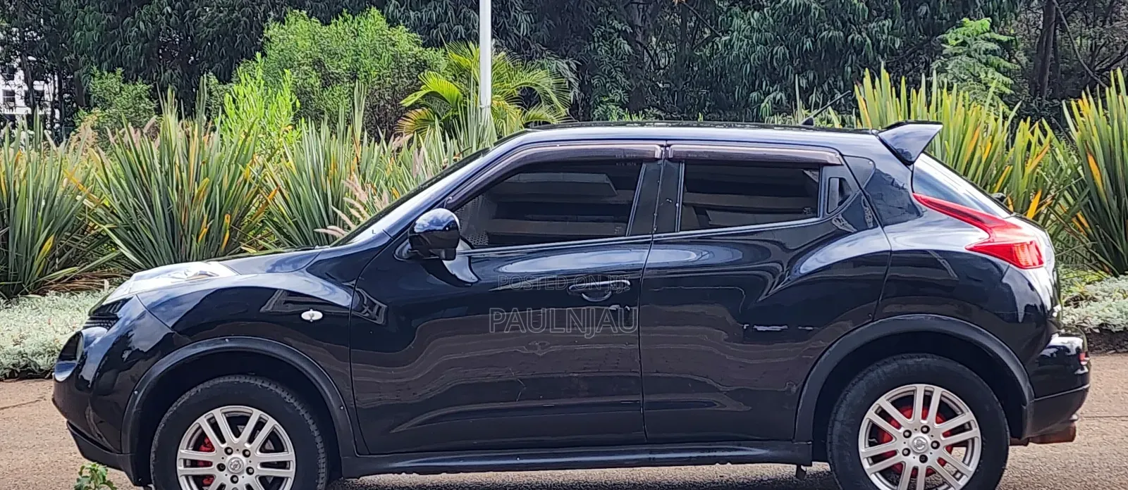 Nissan Juke 2012 Matt Black