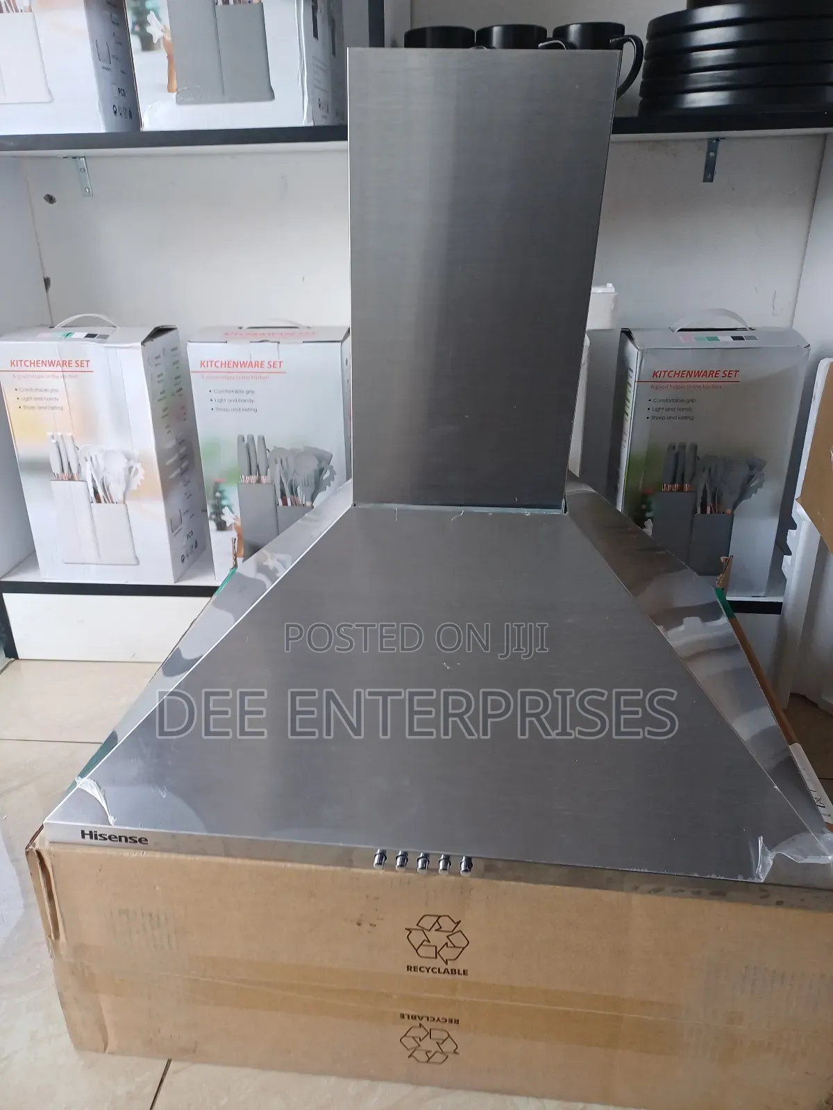 60cm Hisense Kitchen Hood. Pyramid Shape.