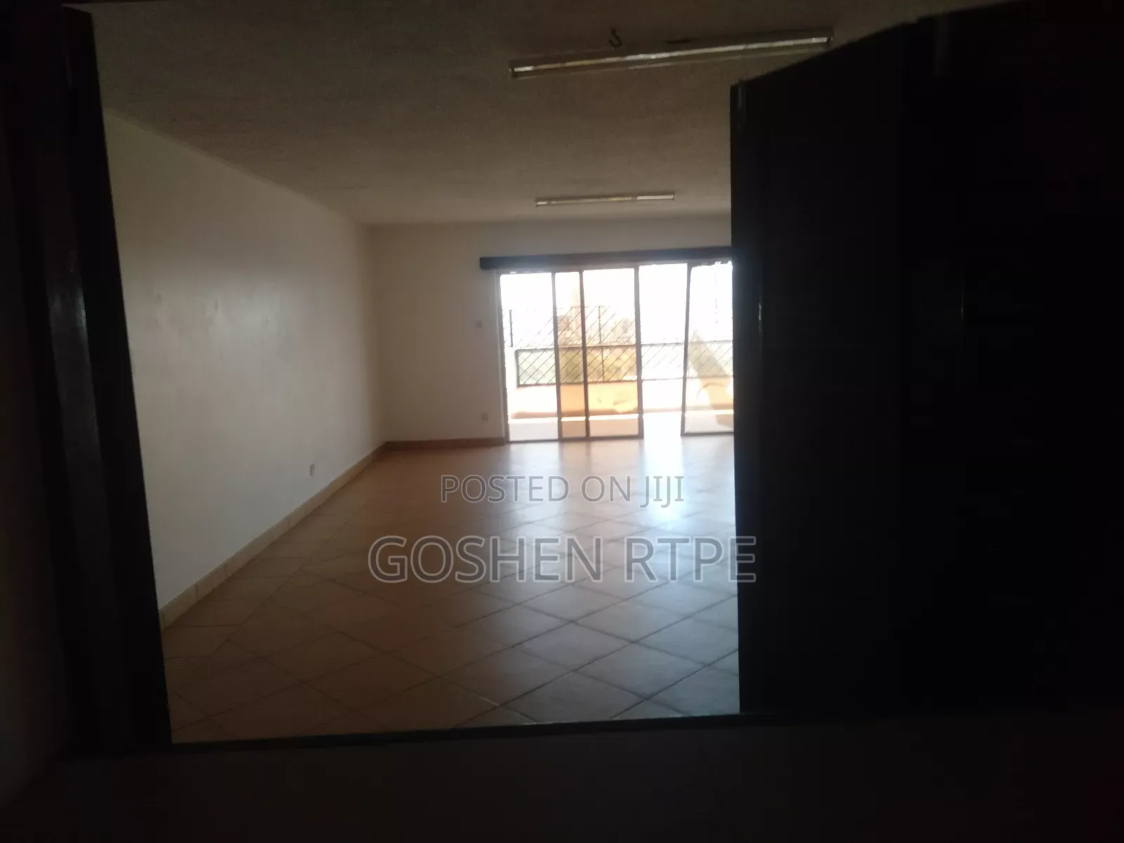 3bdrm Duplex in Mombasa City Centre for rent