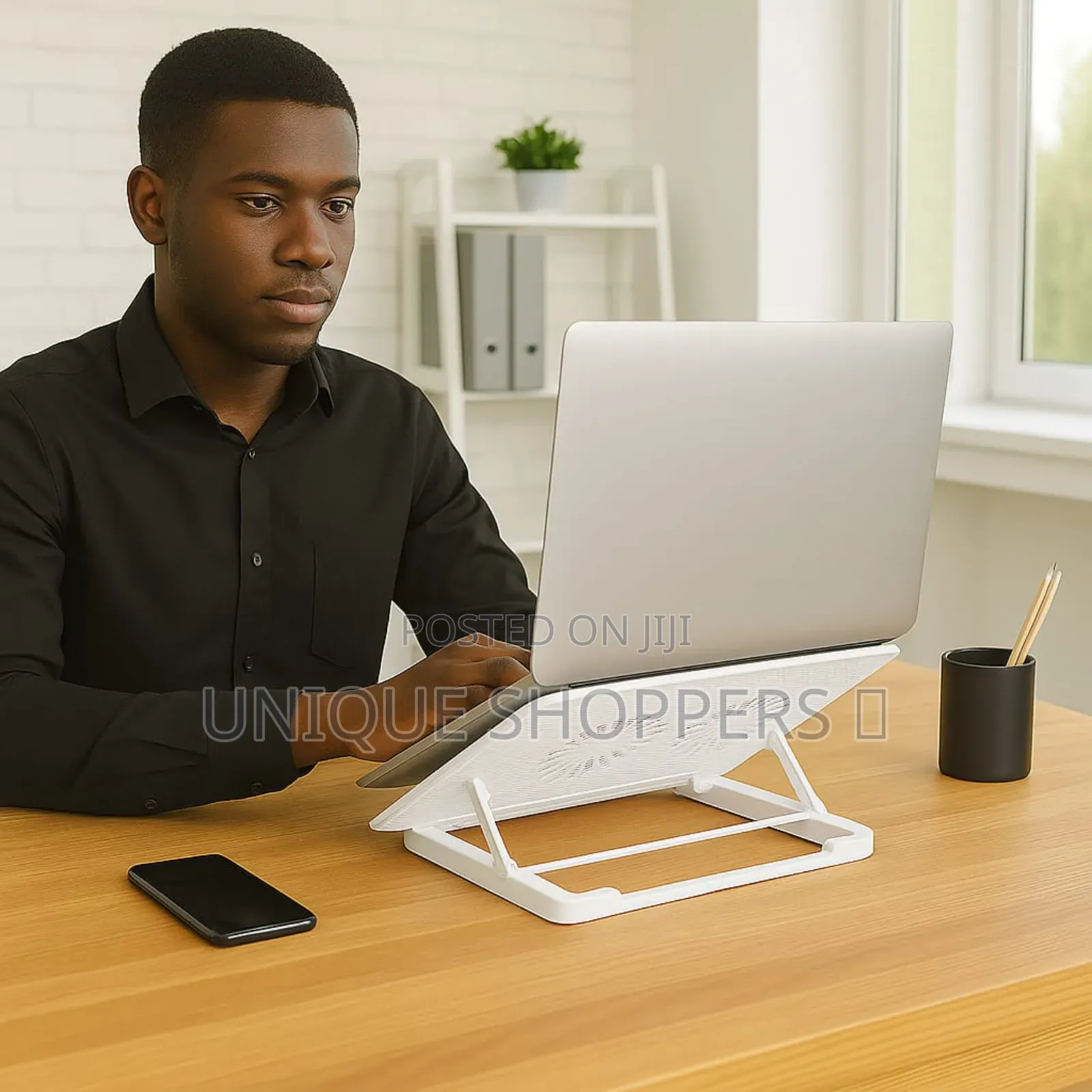 Adjustable Laptop Cooling Pad
Laptop Cooler, Comfortable and Stable
