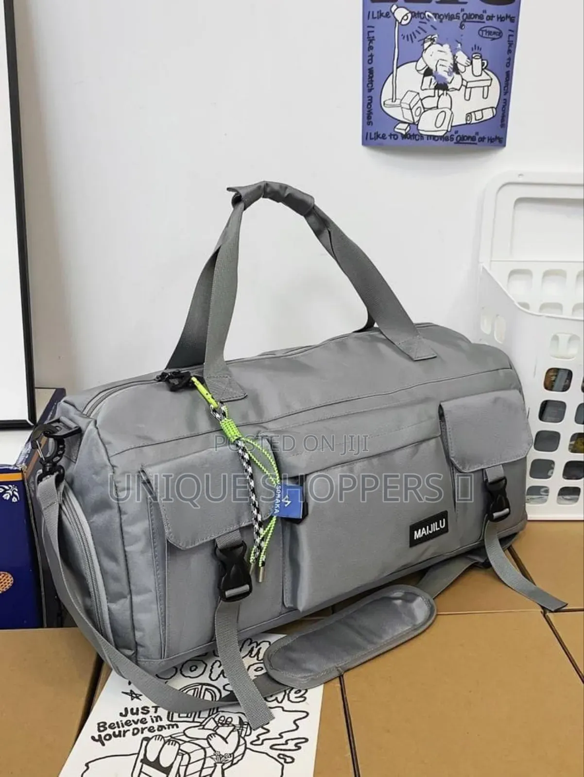 High Quality  Maijulu Duffle Bag
Has Shoe Compartment