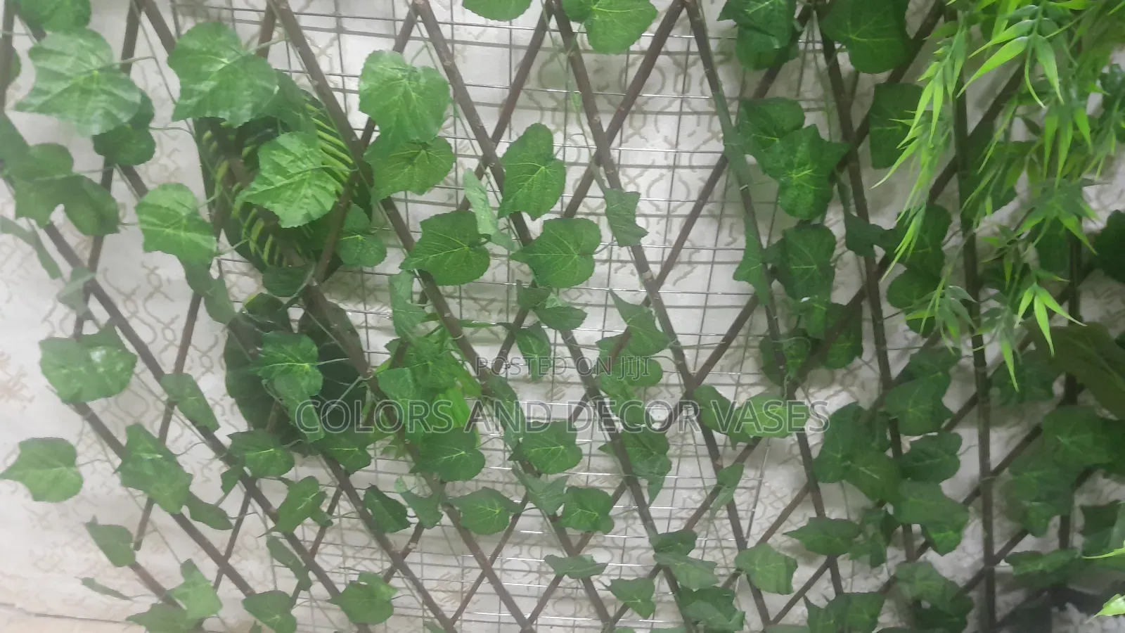 Expandable Fence Greeny Leaf