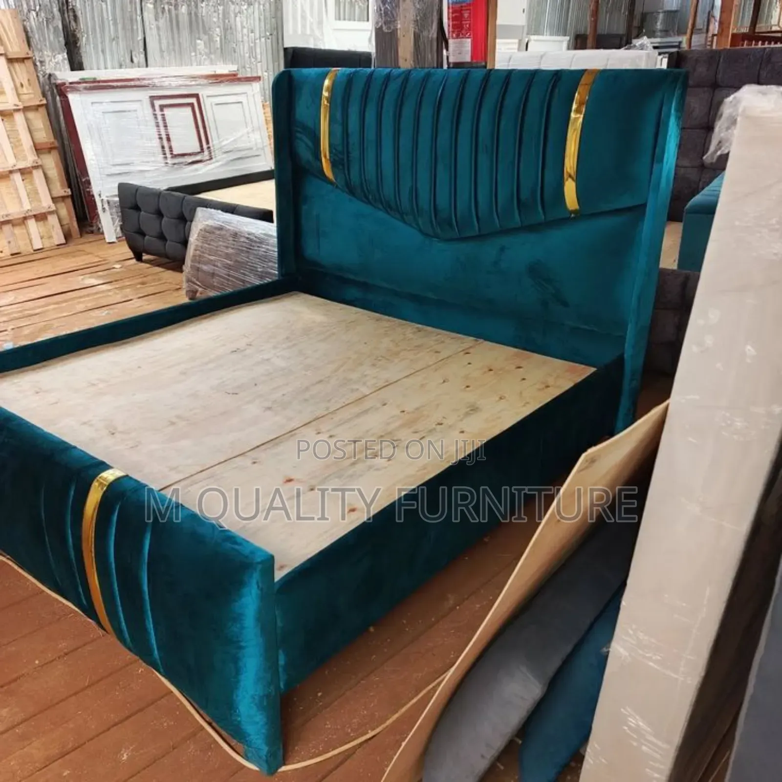 Green Queen Sized Beds With a Simple Yet Classy Design