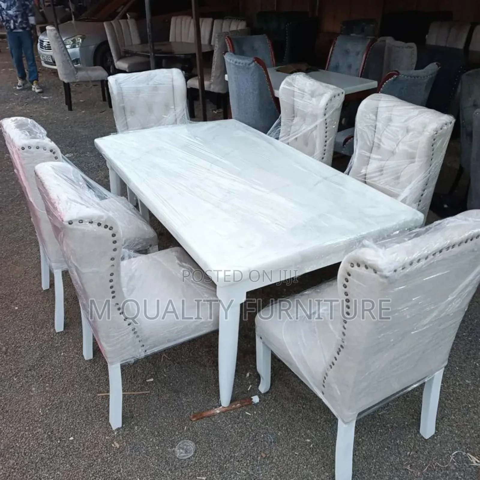 6 Seater Stylish 6 Seater Dining Table -Modern Mable Top