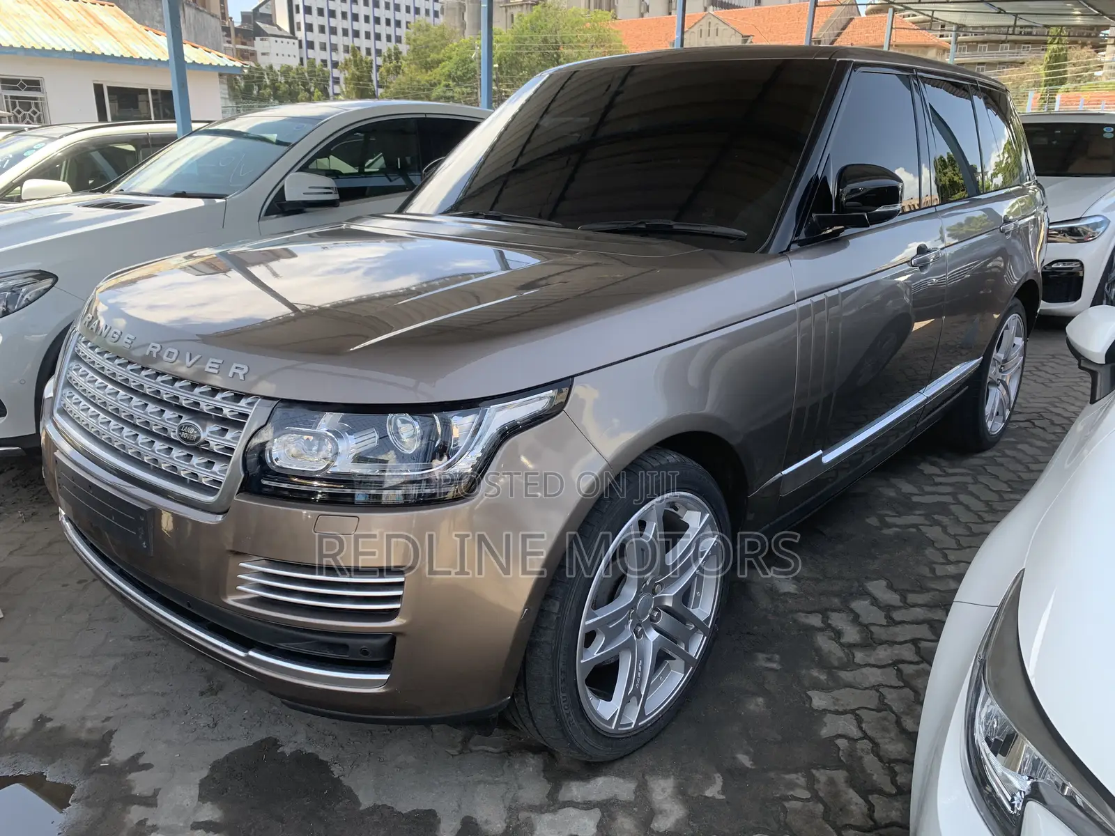 Land Rover Range Rover 3.0L Turbocharged Diesel Td6 2016 Brown