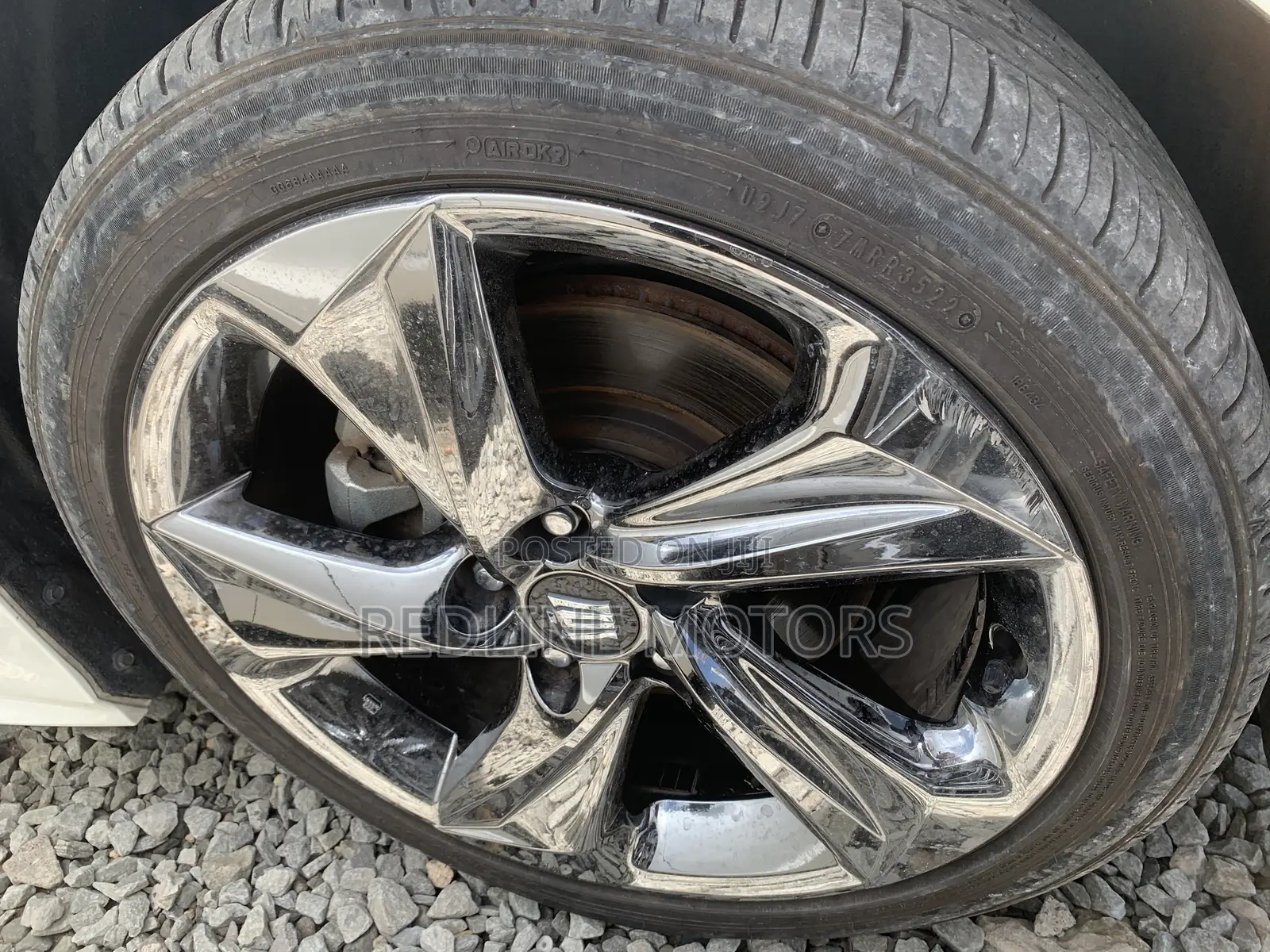 Toyota Crown 2018 Pearl