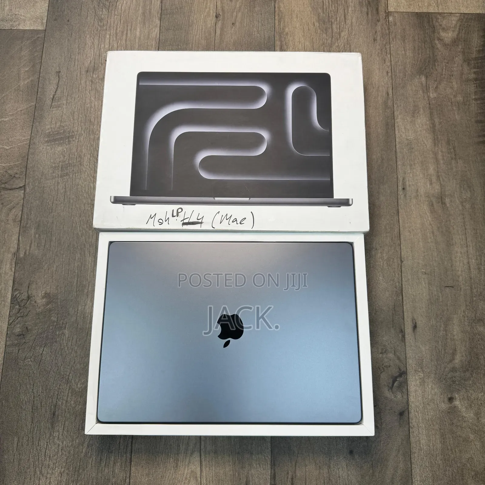 Laptop Apple MacBook Pro 2023 M3 Pro 36GB Apple M3 SSD 512GB