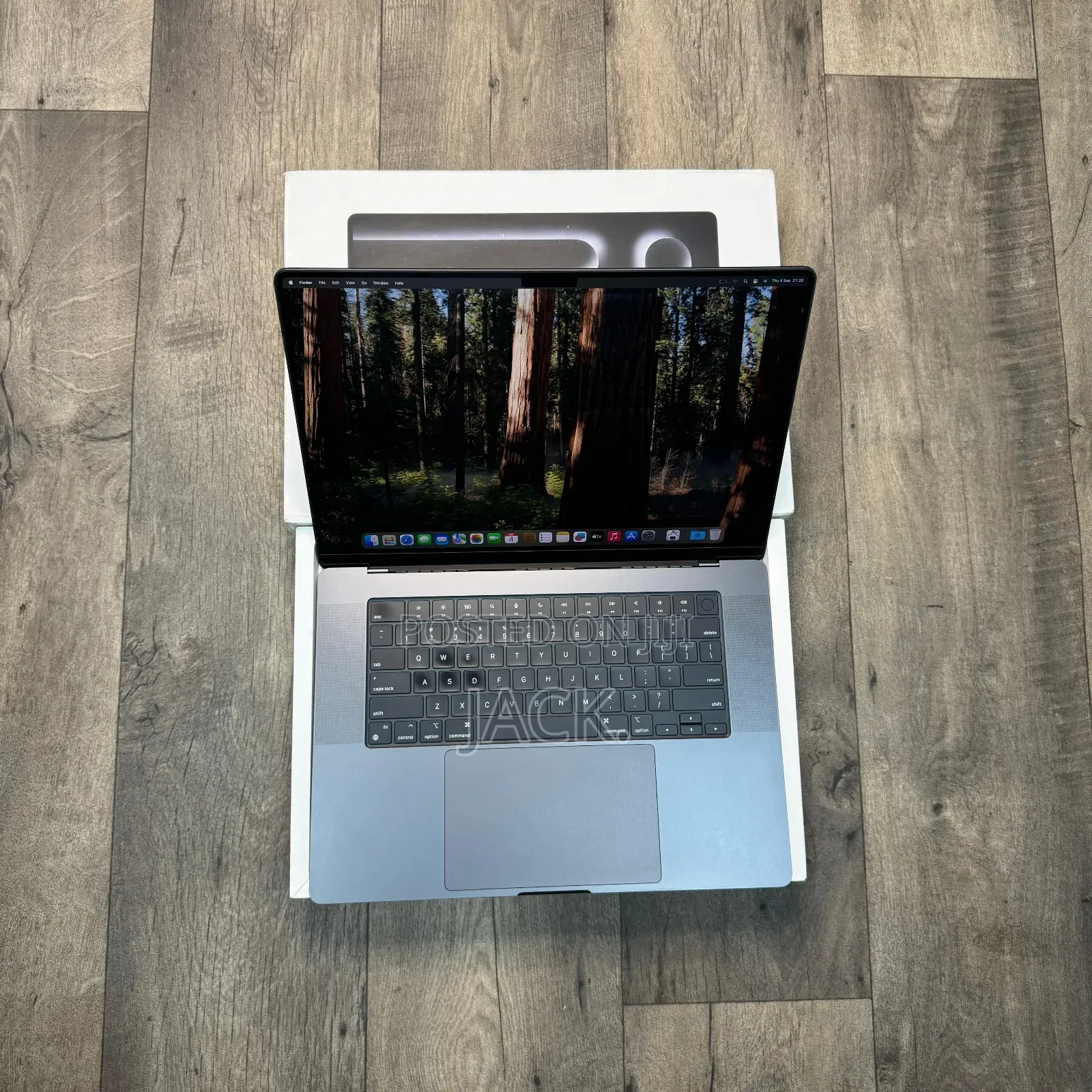 Laptop Apple MacBook Pro 2023 M3 Pro 36GB Apple M3 SSD 512GB