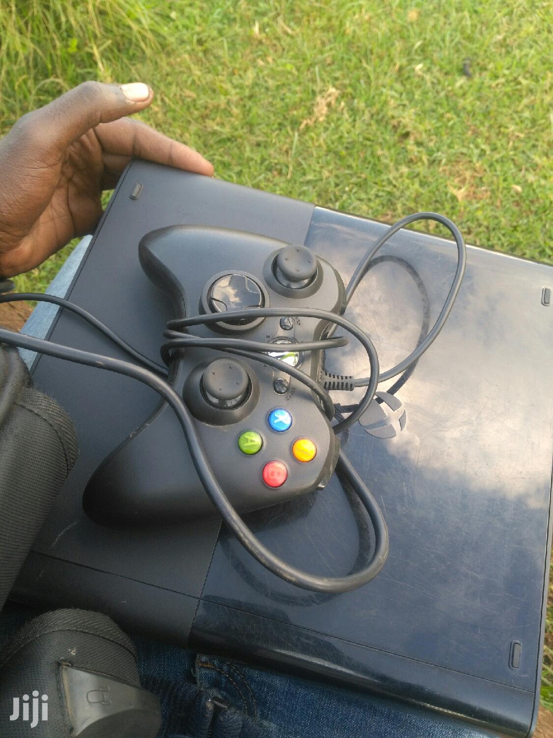 X Box 360 With Free Games
