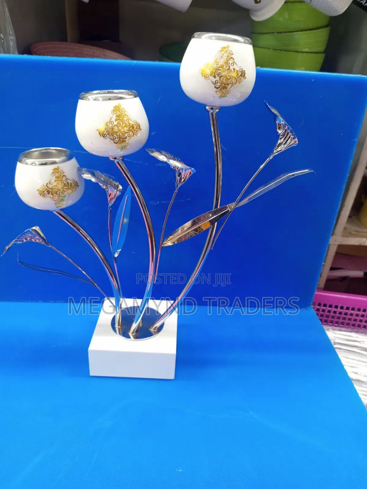 Candle Holder /Metallic Candles Holder