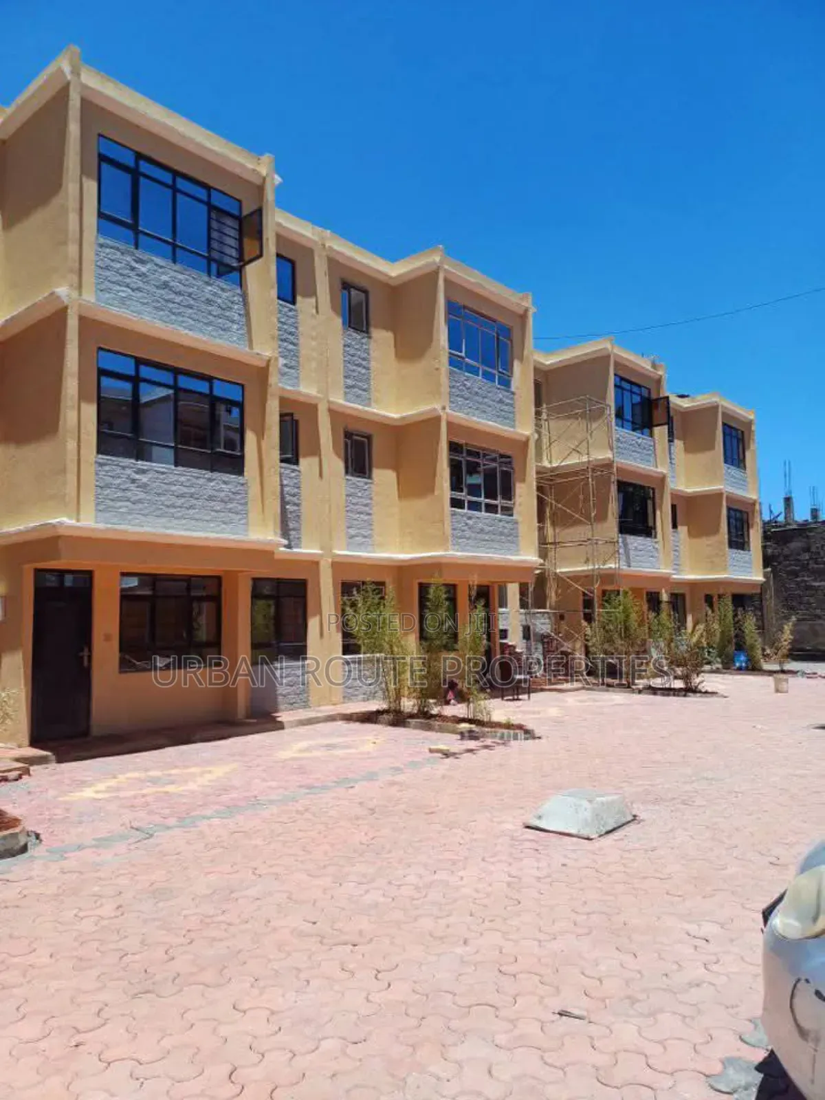 4bdrm Townhouse / Terrace in Thogoto for rent