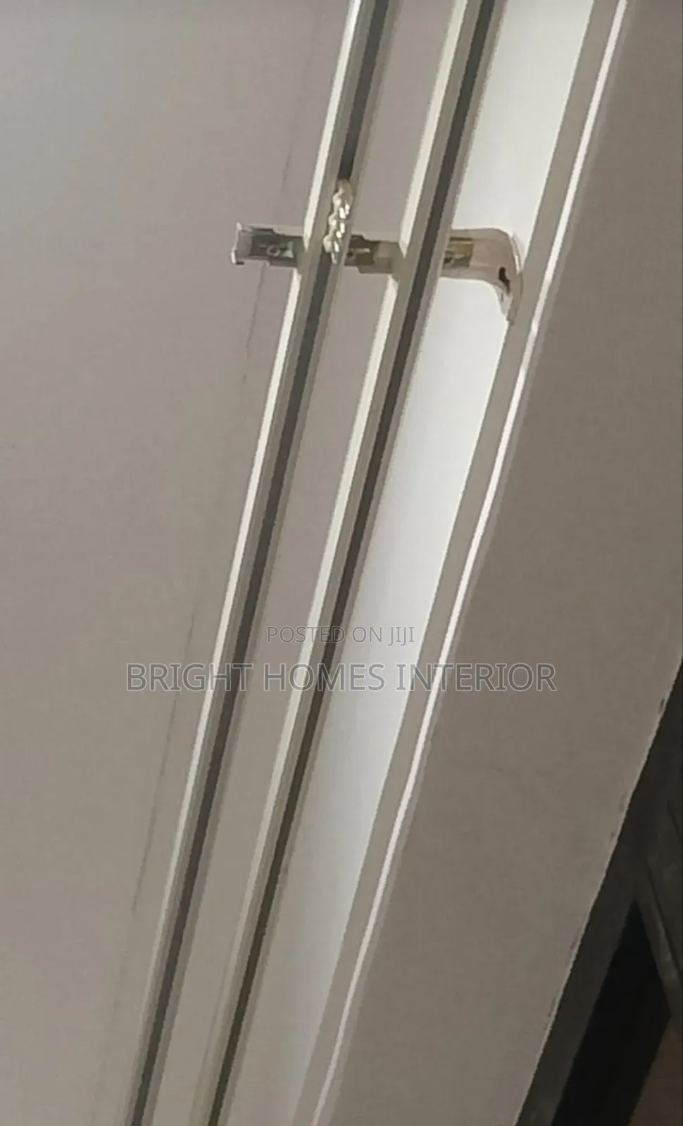 Single Track Rails Sold Separately Per Meter