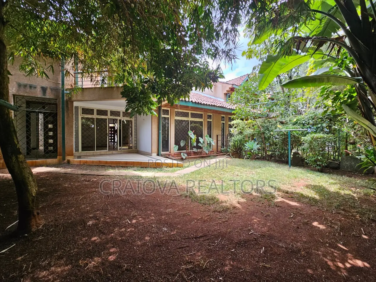 4bdrm Townhouse/Terrace in Kilimani for sale