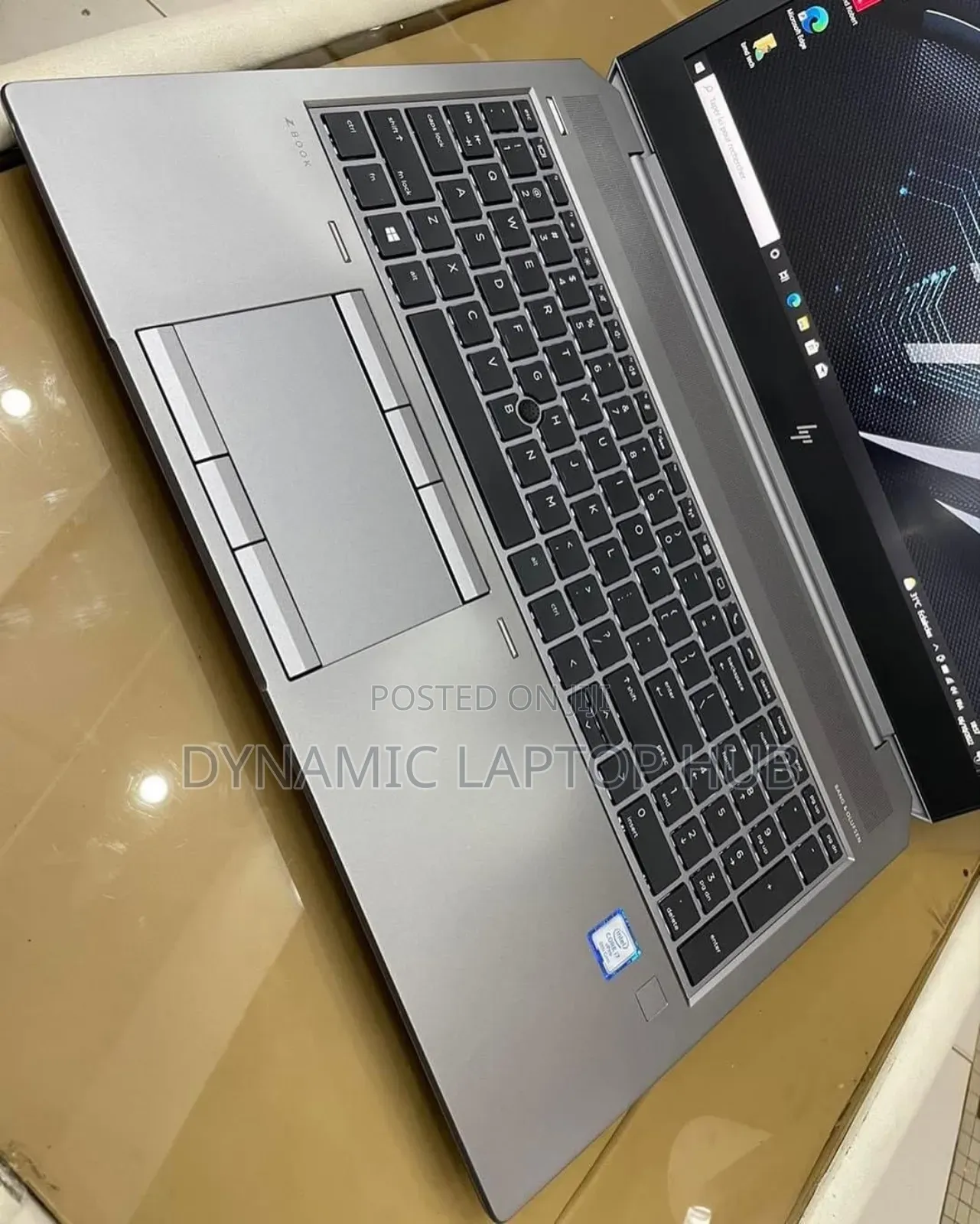 Laptop HP ZBook 15u G5 16GB Intel Core I7 SSD 512GB