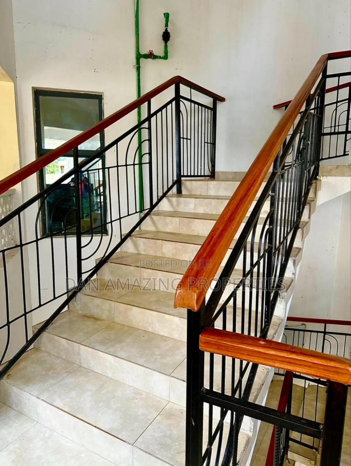 Furnished 3bdrm Apartment in 5Th Avenue, Nyali for sale