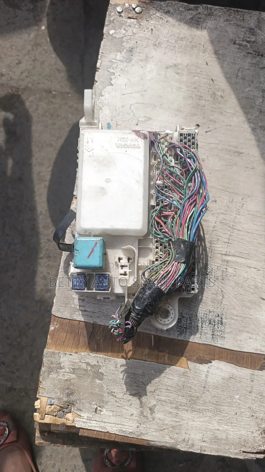 Toyota Vigo 4wd Inner Fuse Box