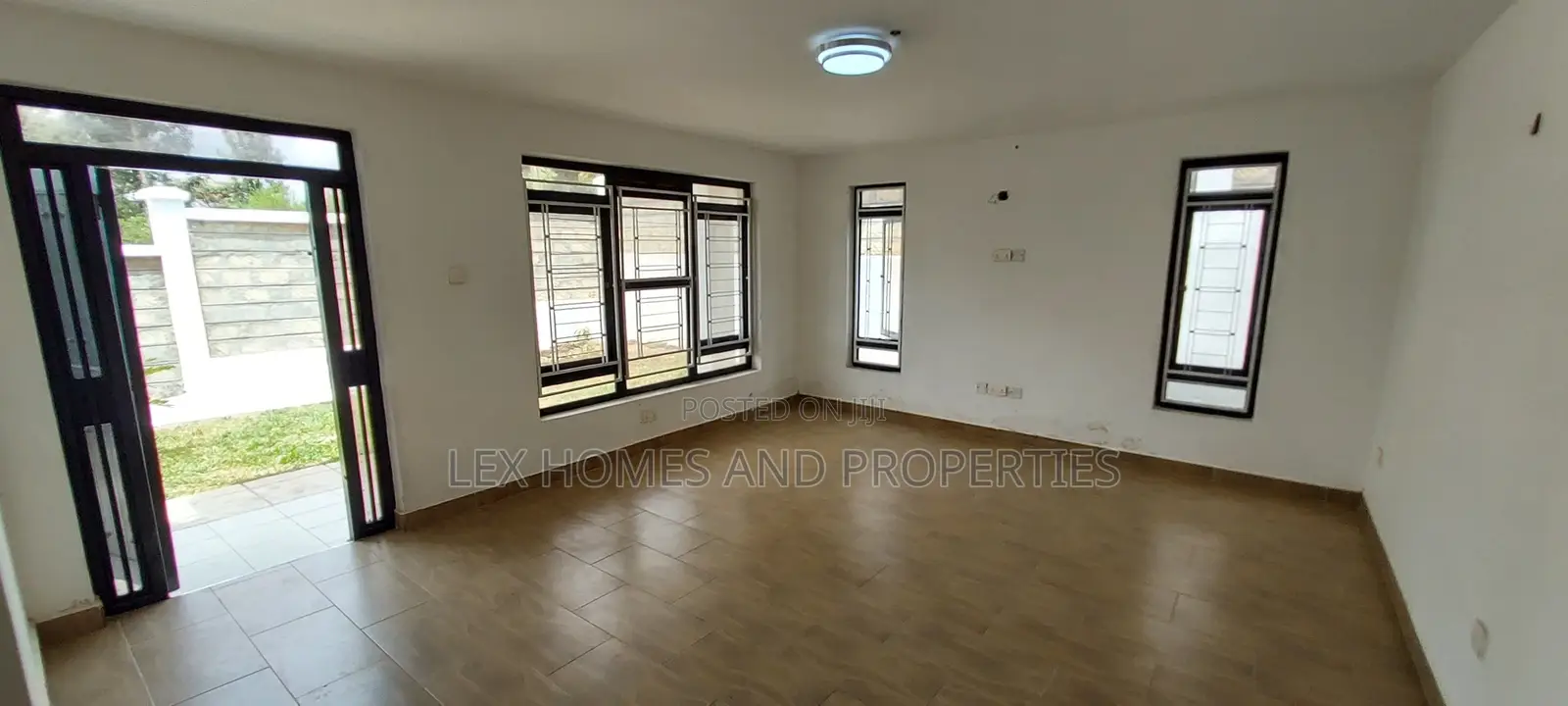 4bdrm Maisonette in Matasia for sale