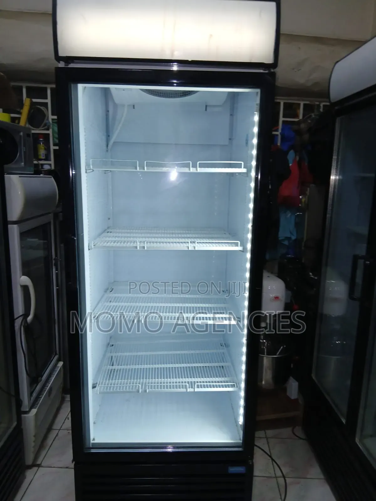 Commercial Display Fridge 650l