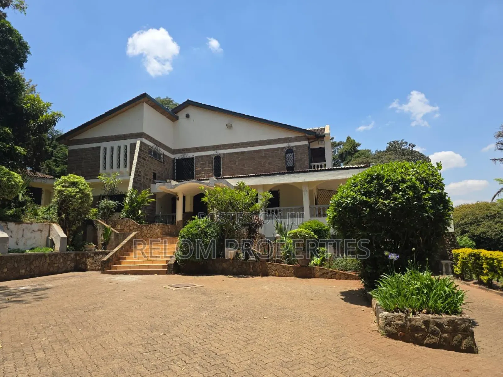 7bdrm Maisonette in Karen for rent