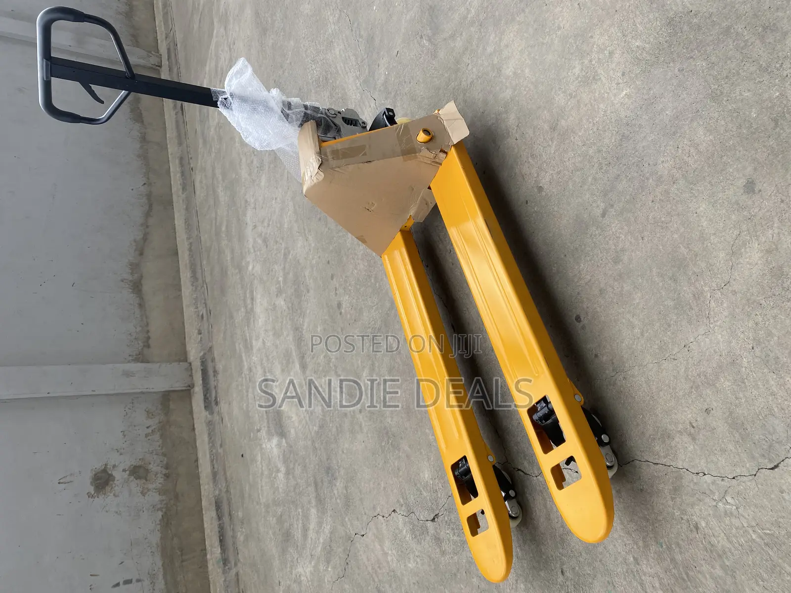 Hand Pallet Lifter