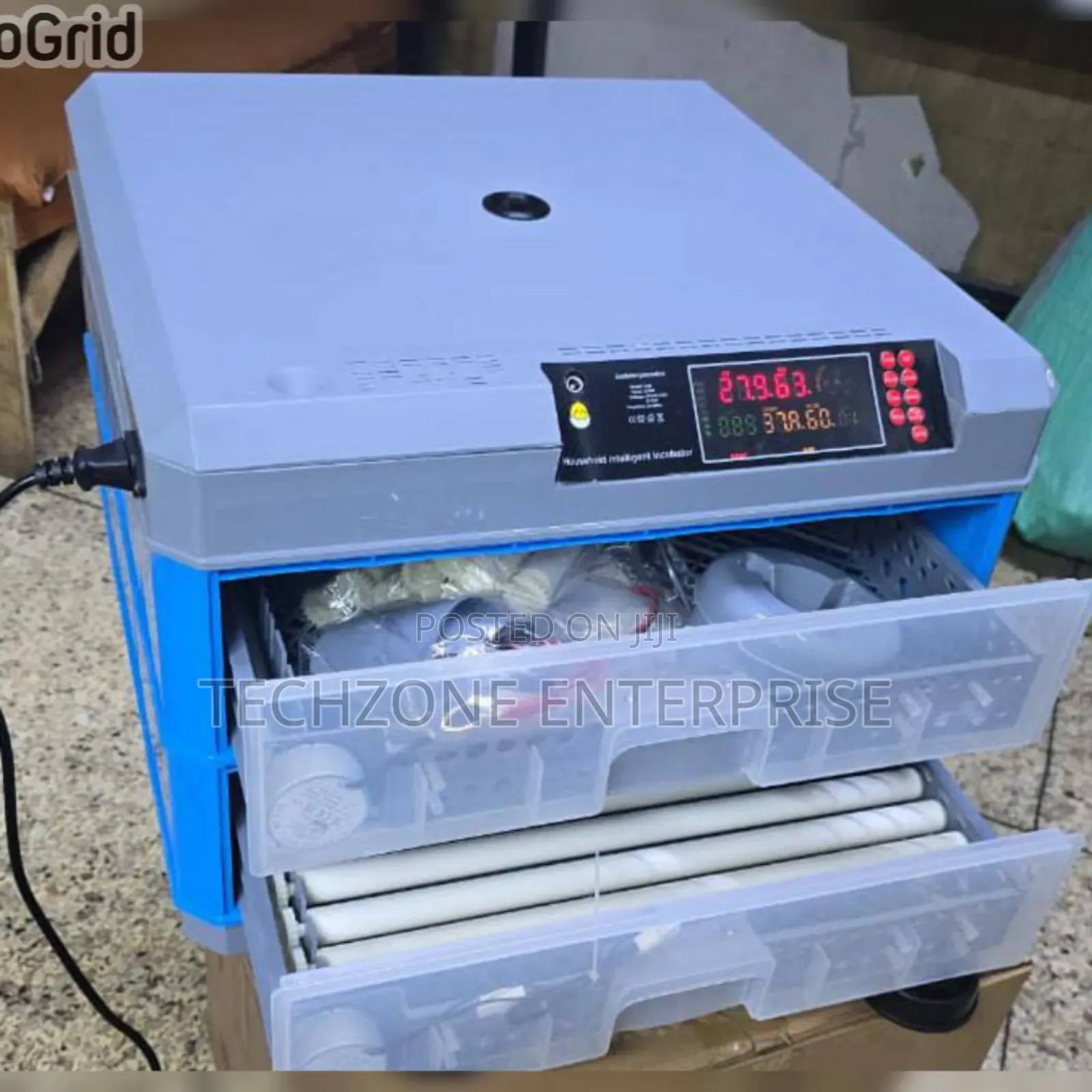 Automatic 192 Egg Incubator Can Use Solar or Electric 