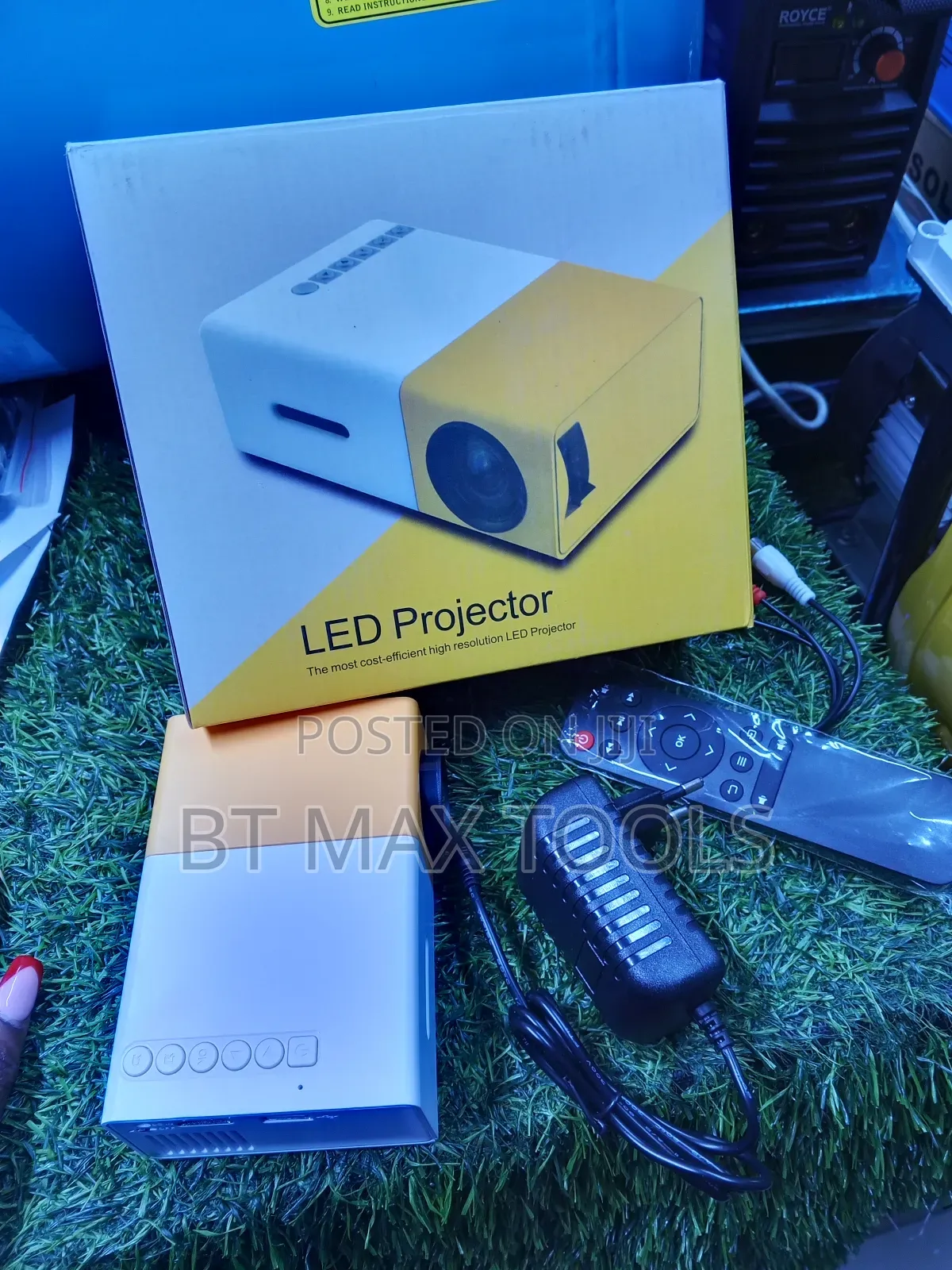 Portable Led Projector/ Led Projector