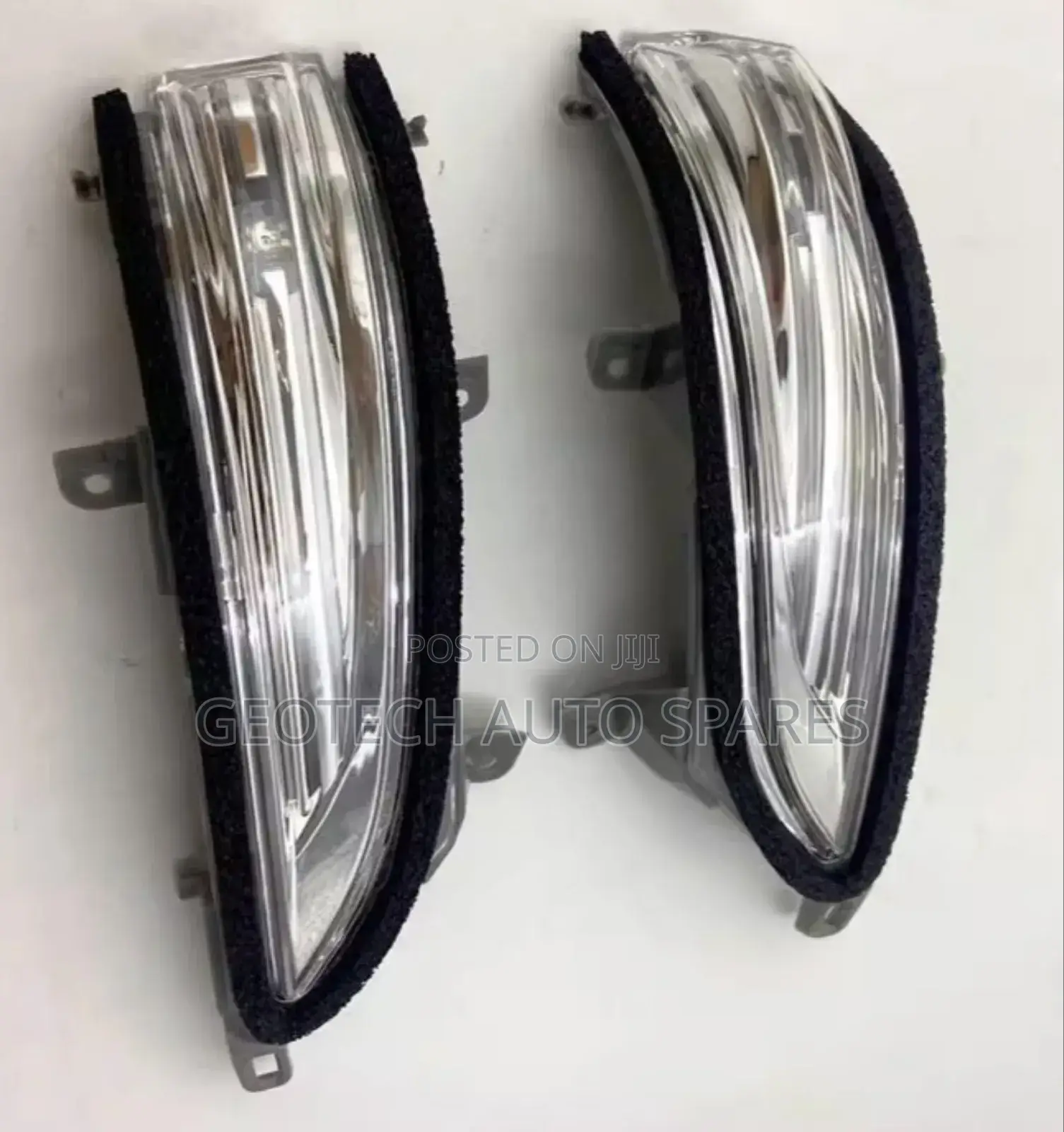 Lexus 570 Sidemirror Indicator