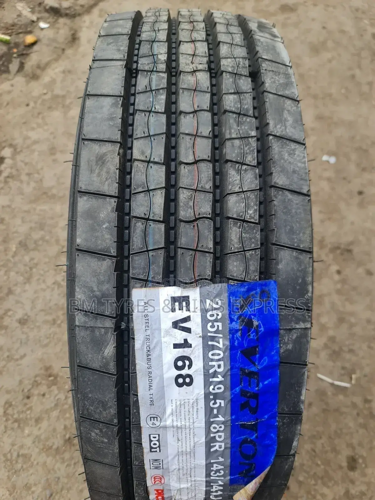265 /70 R19. 5 Everton Tyres (Highway) Commercial.