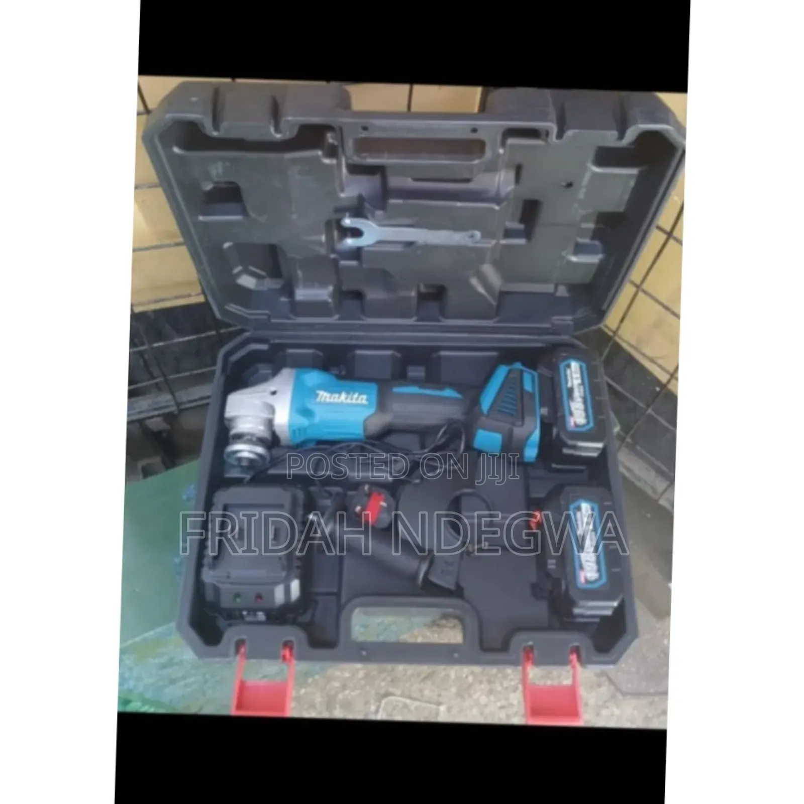 Makita Cordless Grinder