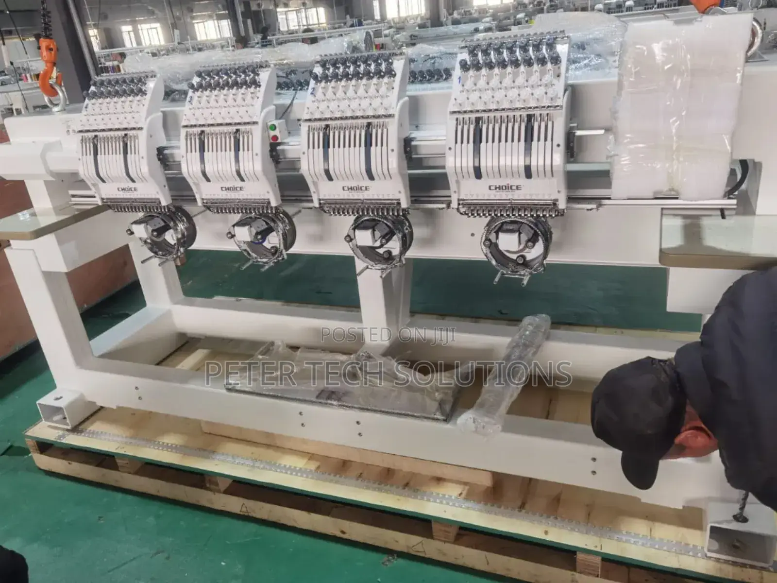 Embroidery Machine 4 Heads,12 Needles