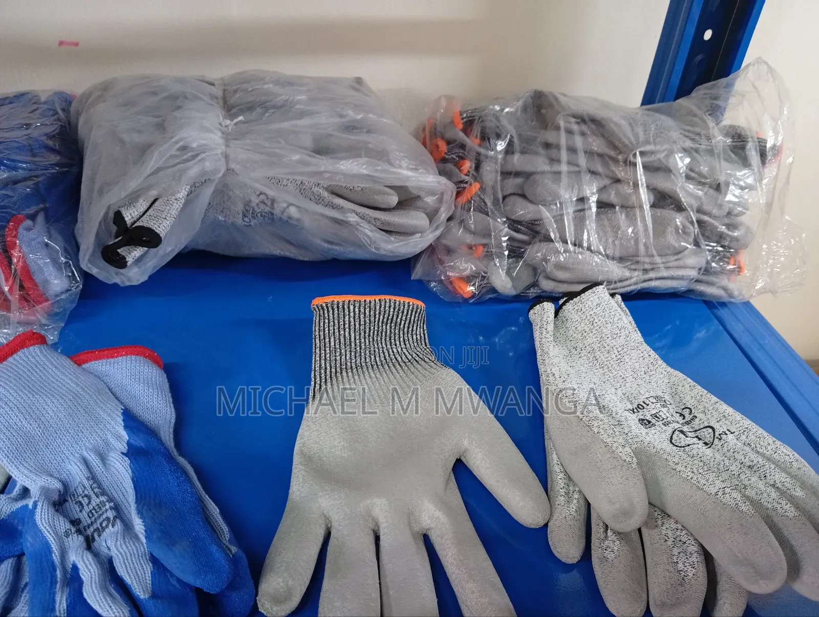 Safety Gloves