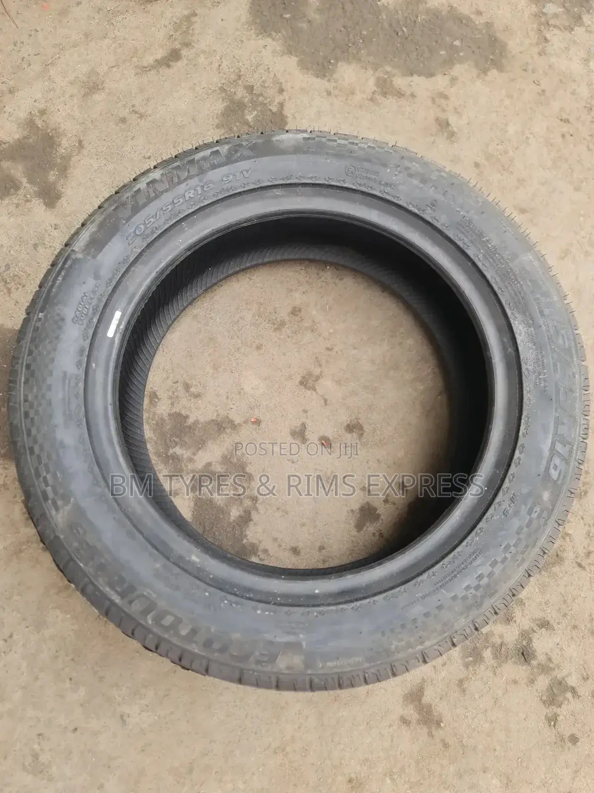 205 /55 R16 Vinmax Tyres