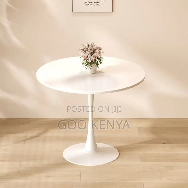 Coffee Table; Elegant White Round Coffee Table for Living/Dining Room