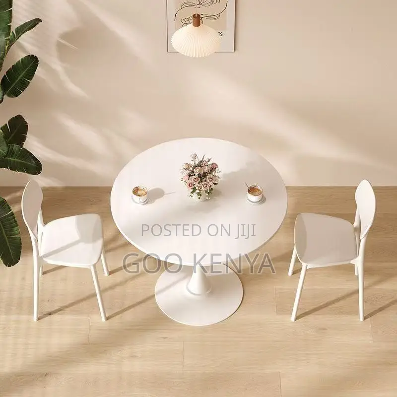 Coffee Table; Elegant White Round Coffee Table for Living/Dining Room