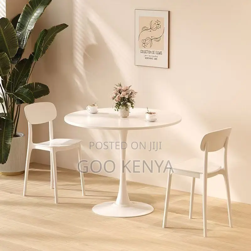 Coffee Table; Elegant White Round Coffee Table for Living/Dining Room