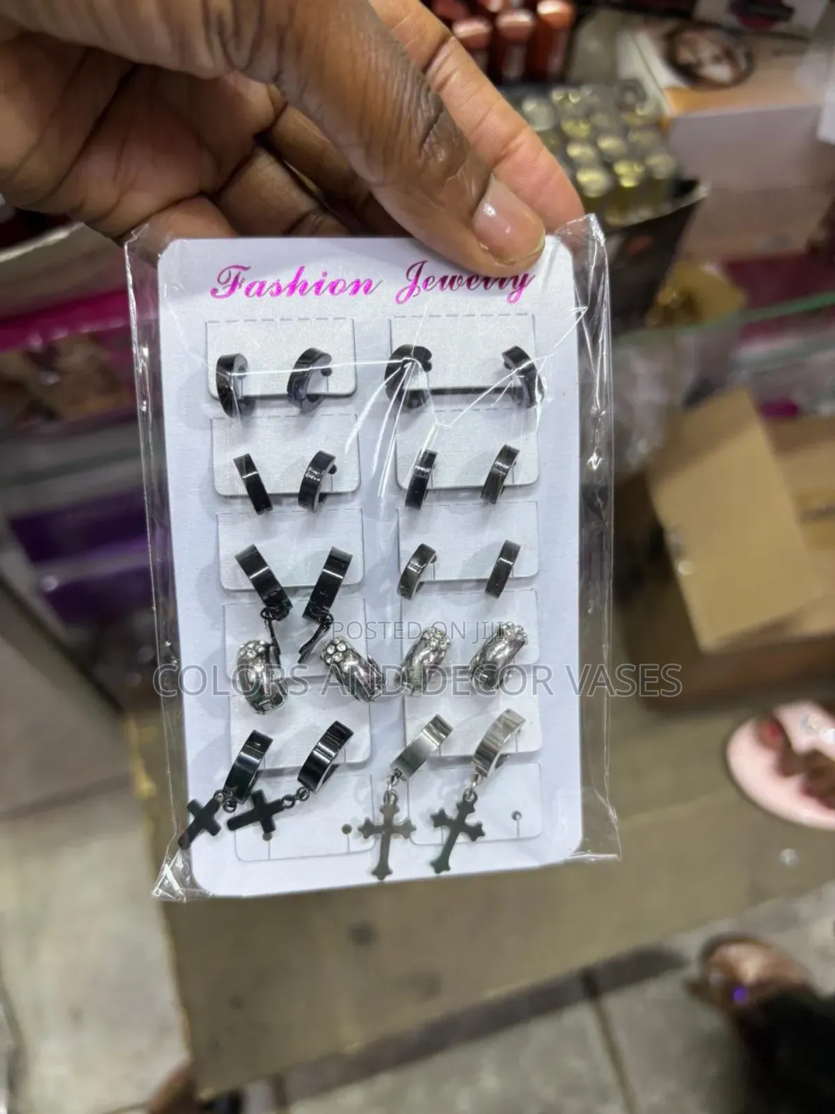 Men Earings Silver and Black
