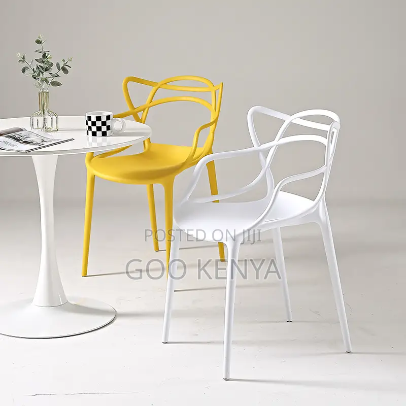 Dining Chair; Modern Outdoor Plastic Chair