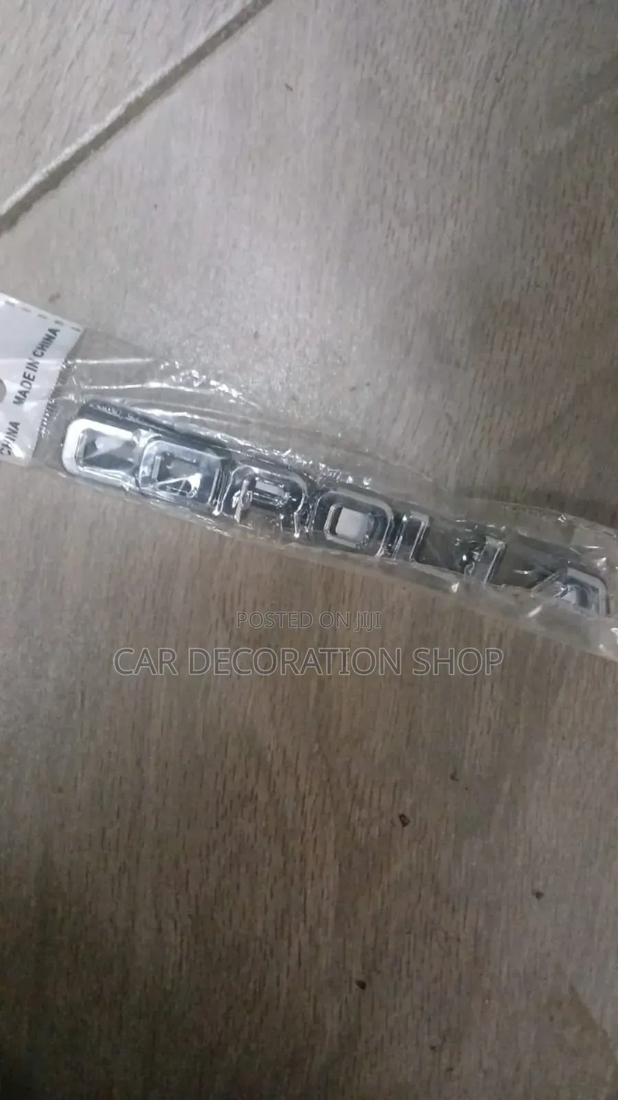 Corolla Chrome 3d Letter Badge