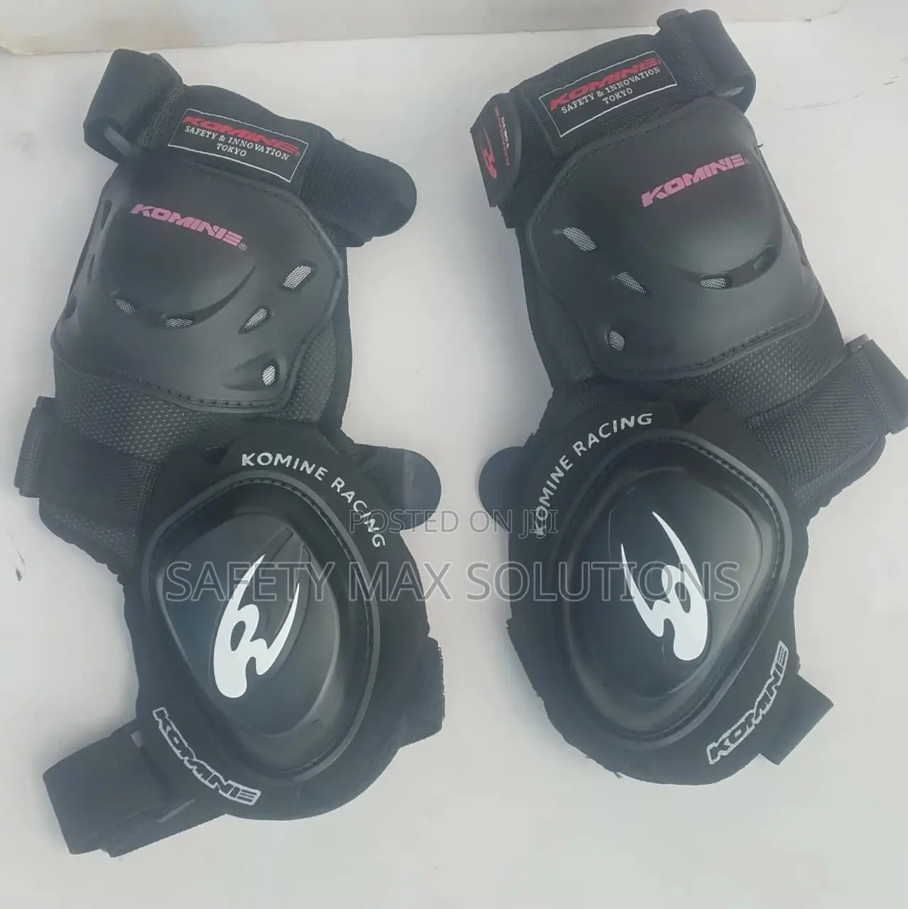 Knee Guard With Slides