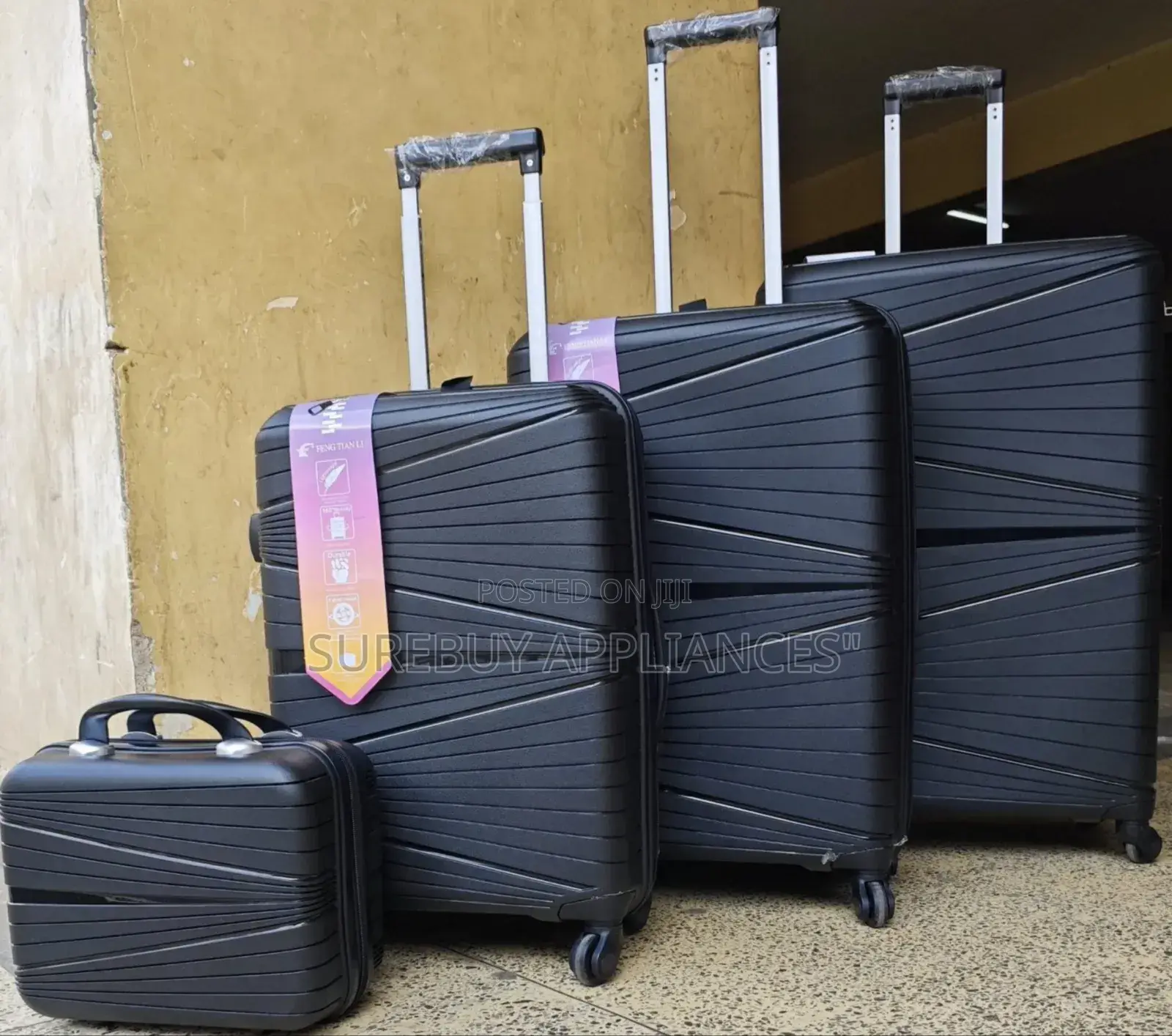 4in1 Rubber Unbreakable Suitcase With Makeup Bag