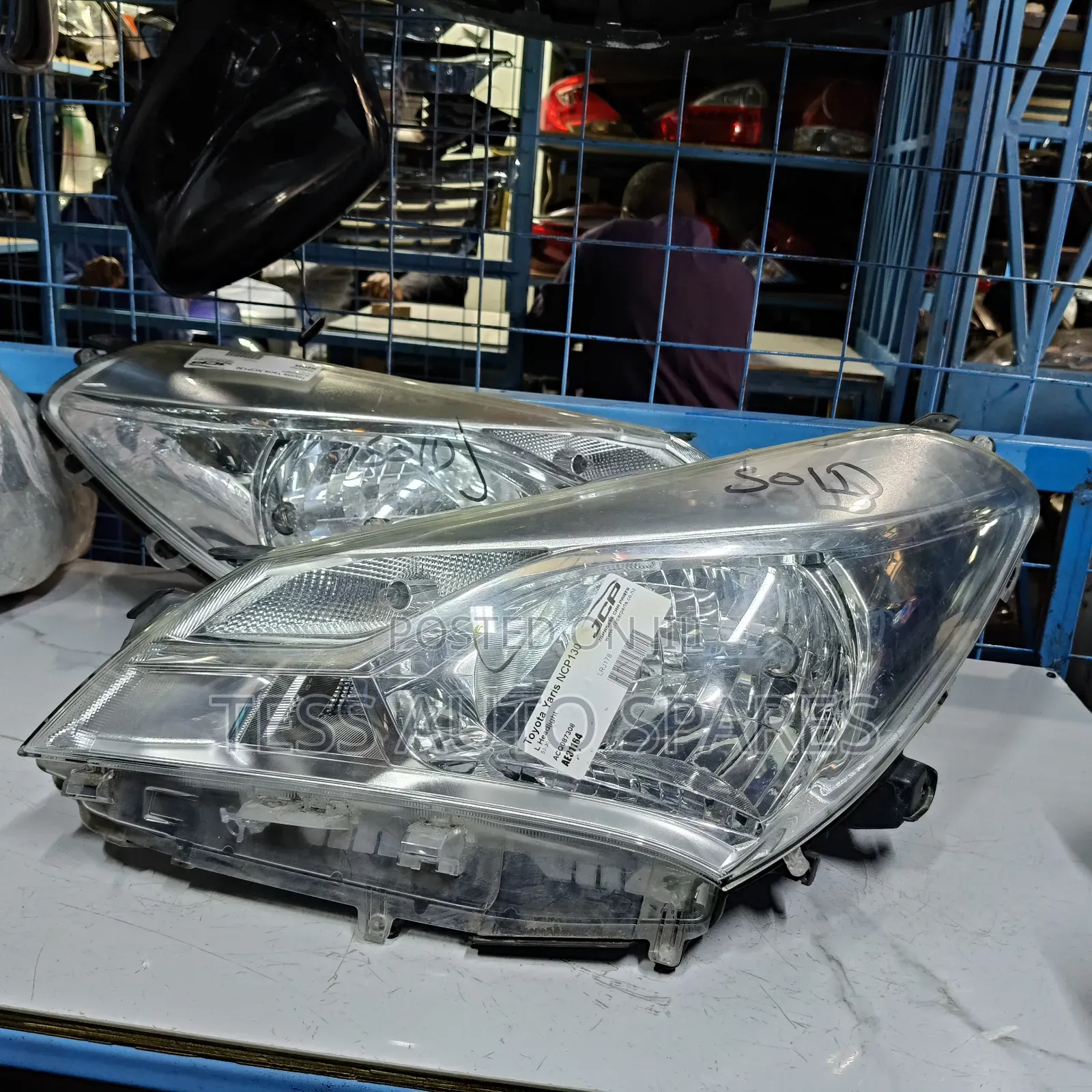 Toyota Vitz 2015 Non Xenon Headlight