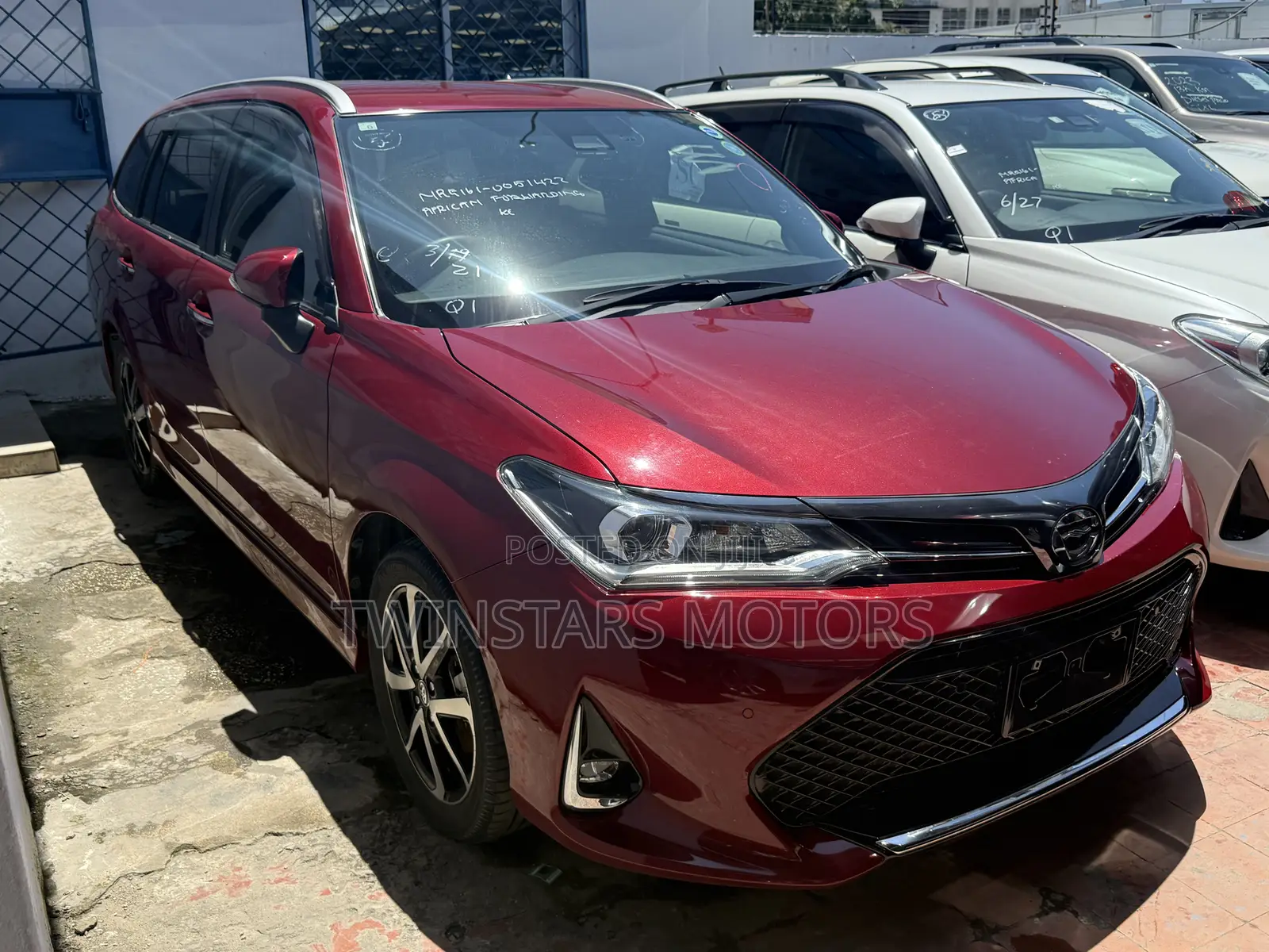 Toyota Corolla Fielder 1.5 Hybrid FWD 2019 Red